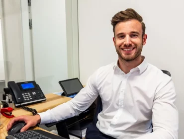 Jonathan Hofer, Betriebsleiter